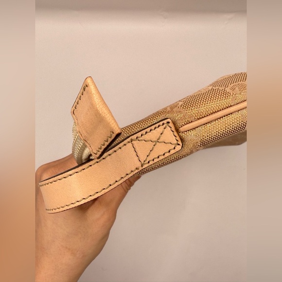 Gucci Pochette boat Shoulder Bag - Picture 16 of 16